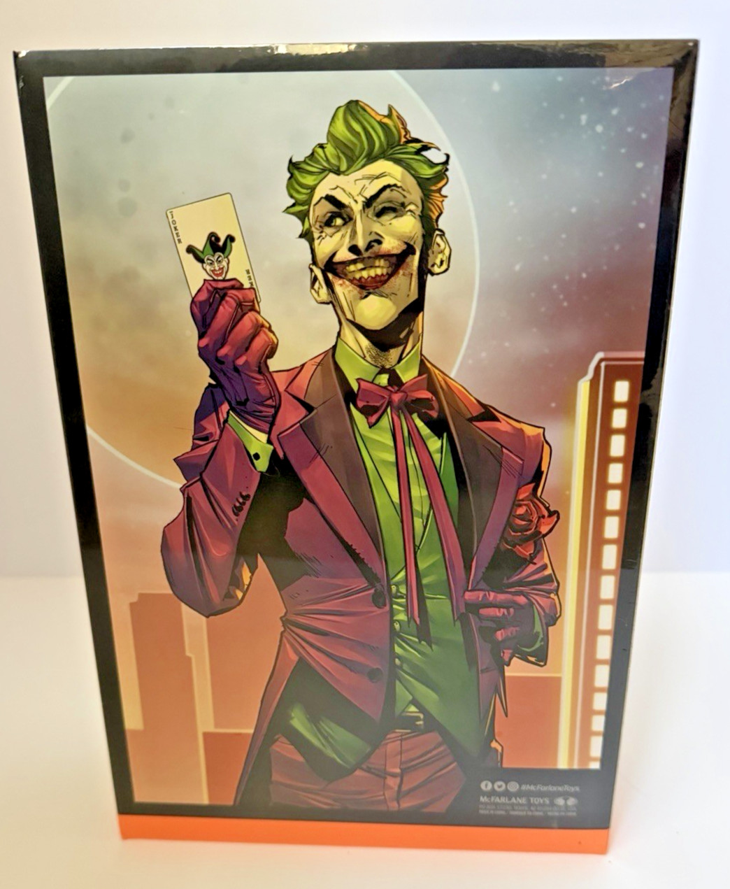 Mcfarlane DC Multiverse: Gold Label ~ The Joker Infinite Frontier ~ Black Light