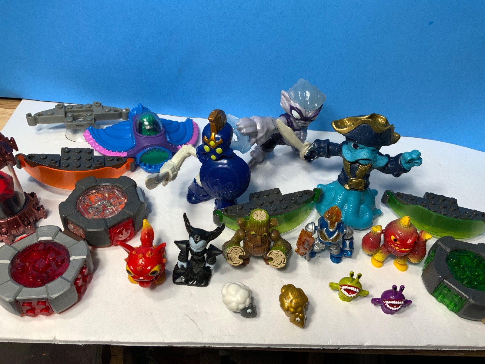 Mega Bloks Skylanders Mini Figure Lot imaginators fire reactor Crystal McDonalds