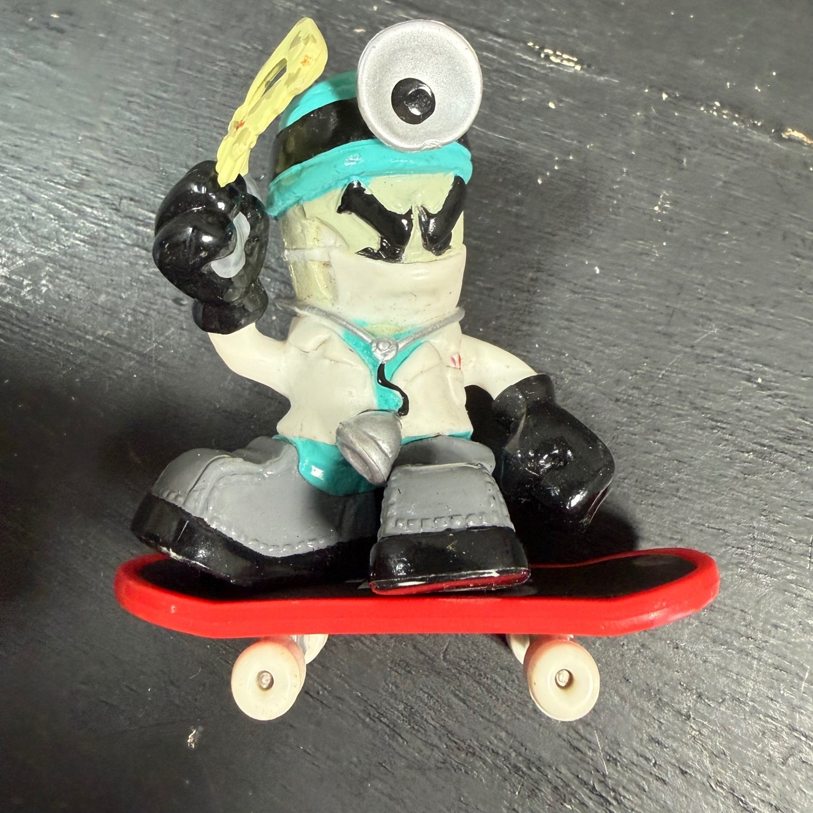 Tech Deck Dudes Evolution Figure Lot of 13 Trading Cards Tattoos X-Concepts Y2K