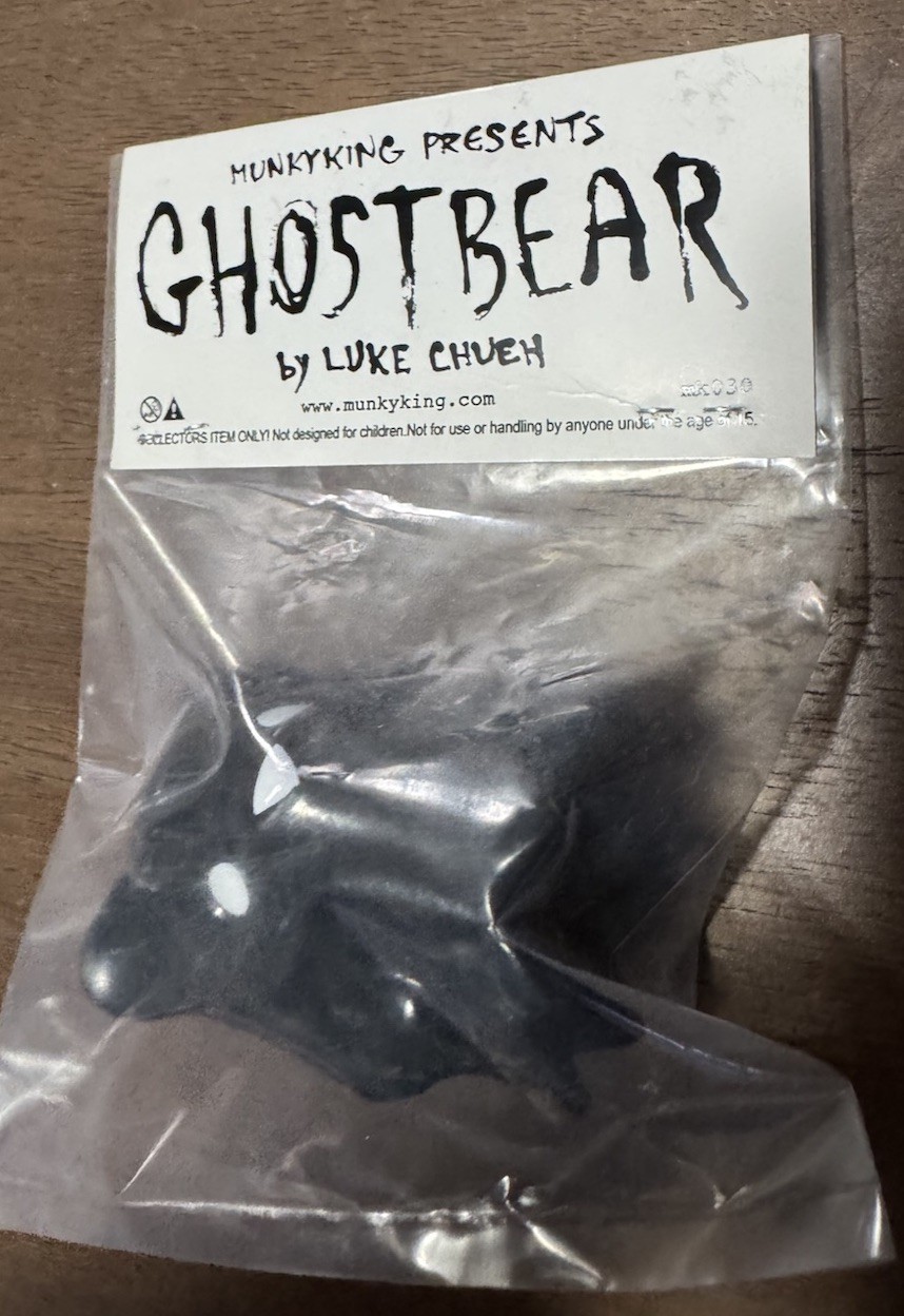 Luke Chueh Ghost Bear Black Strange cat exclusive