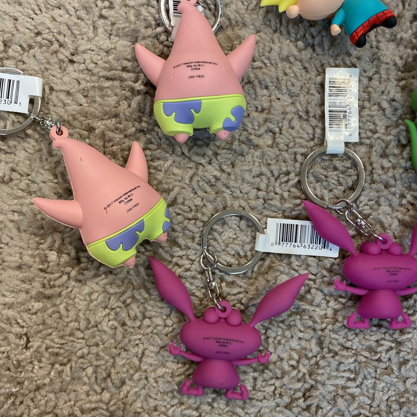 2017 Viacom International Nickelodeon Keychains- Hey, Arnold, Sponge Bob, Raptor