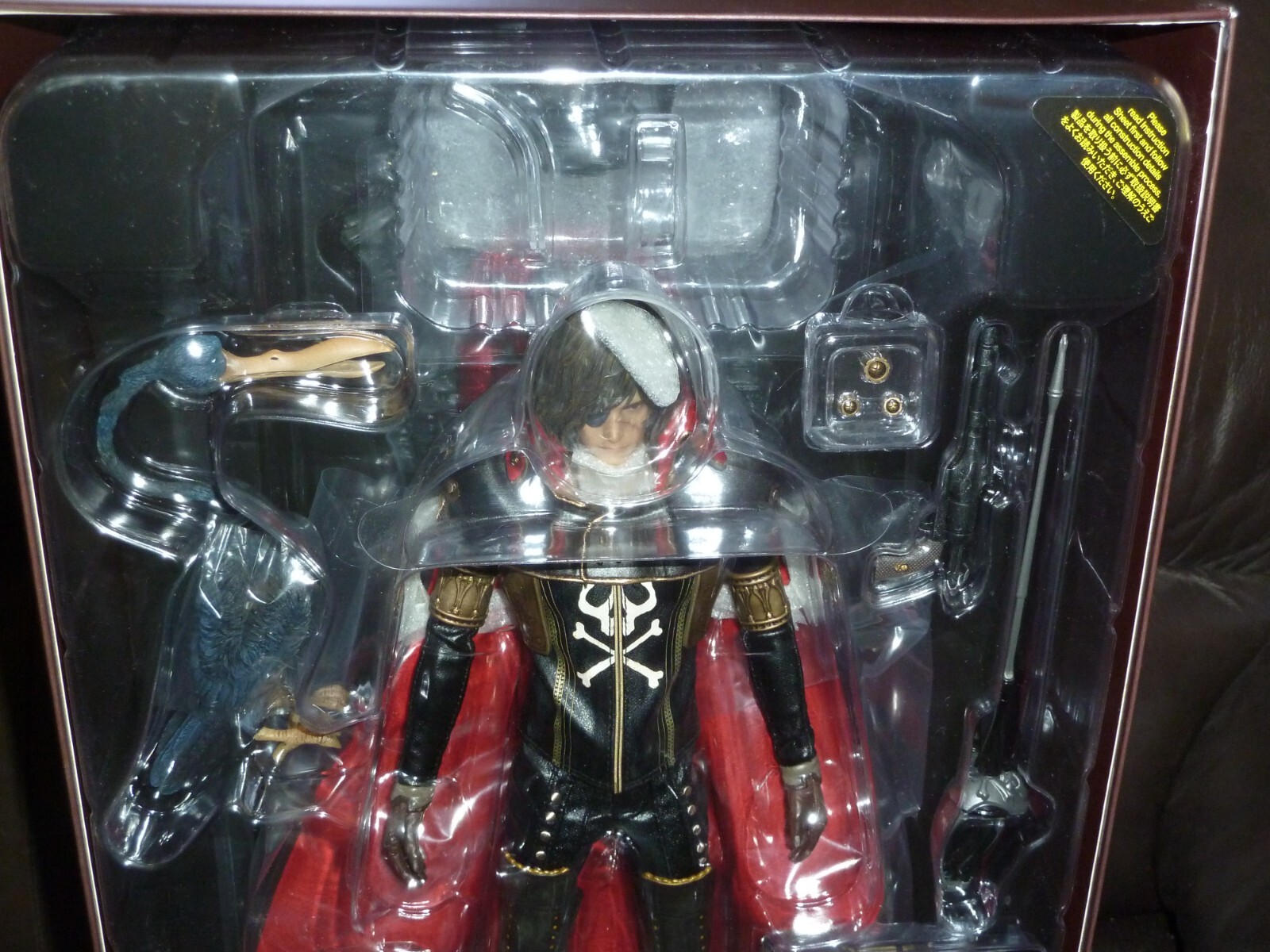 CAPTAIN HARLOCK SPACE PIRATE WITH THRONE OF ARCADIA 12 INCH FIGURE HOT TOYS 2014