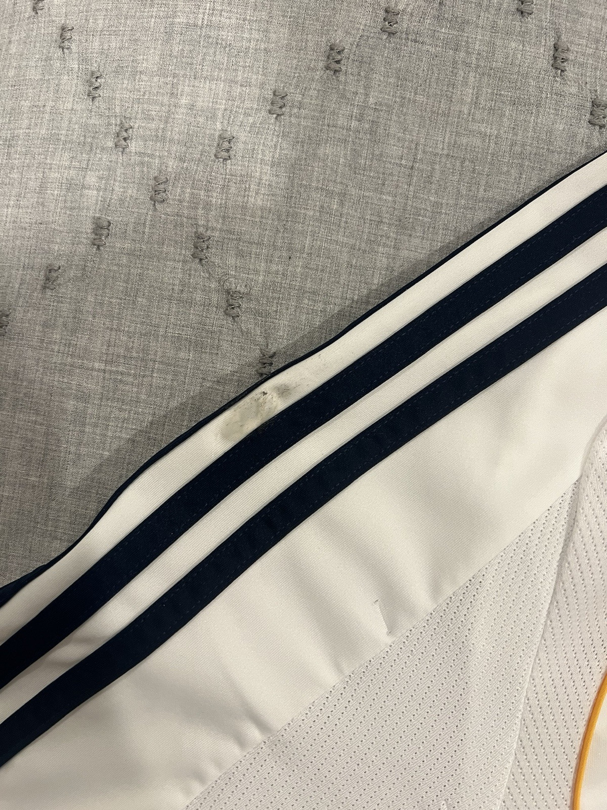2011 LA Galaxy Team Signed Autographed Jersey David Beckham, Landon Donovan