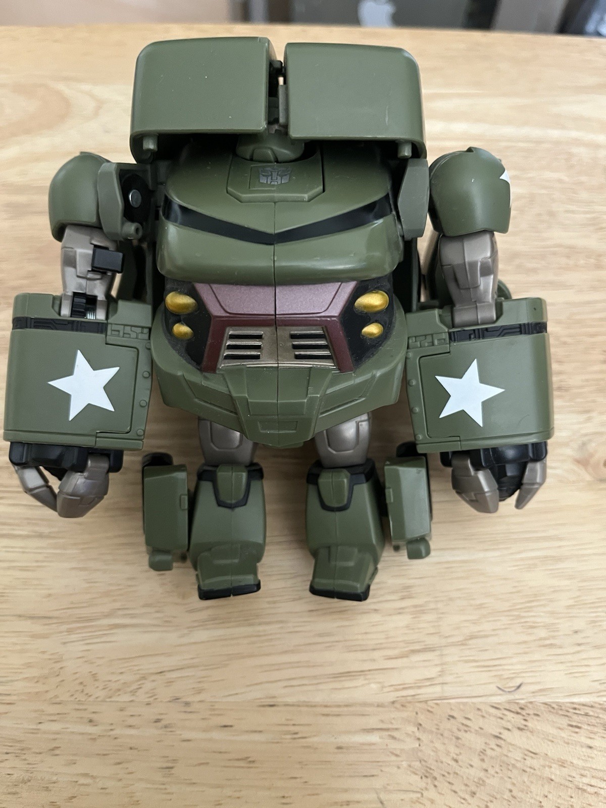 Hasbro Transformers Animated Voyager Bulkhead Figure 2008 (used)