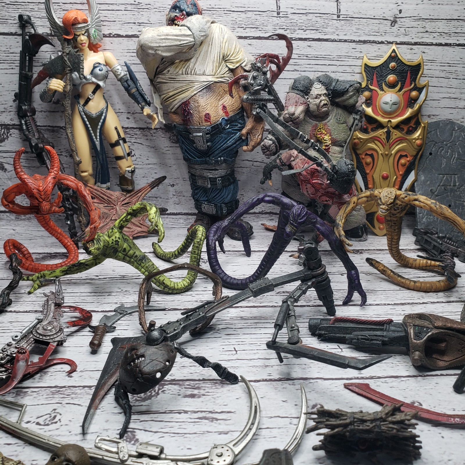 Large Mcfarlane Spawn Horror Action Figures Demon With Accessories Weapons Lot