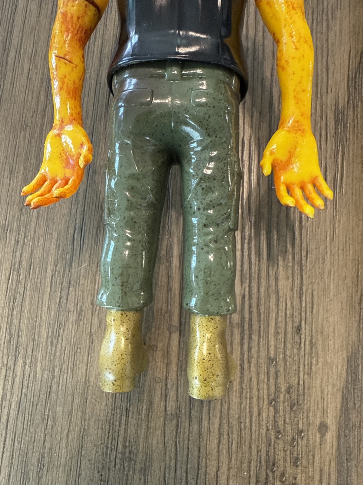 Sofubi Kaiju One Punk Soft Vinyl Medicom Designer Art Toy ￼