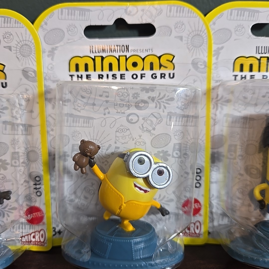 Lot of 3 New Minions: The Rise of Gru Micro Collection Mini Figurine cake topper