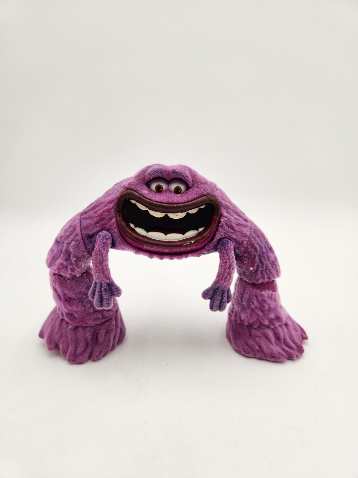 Disney Monsters University Art 5&Prime; Flocked Deluxe Action Figure Toy 2013