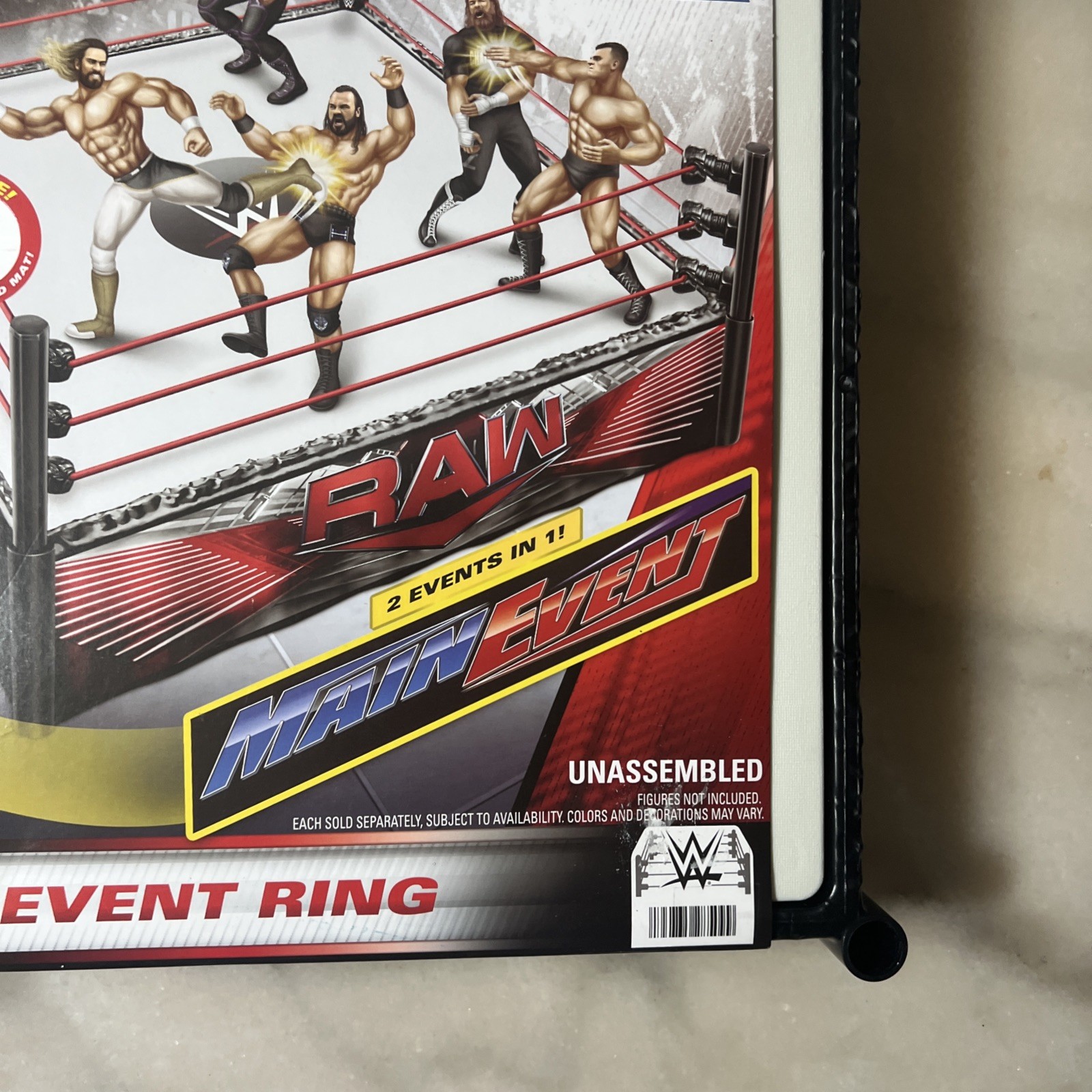 WWE Superstar Ring with Labels for Main Event & RAW, Spring-Loaded NEW