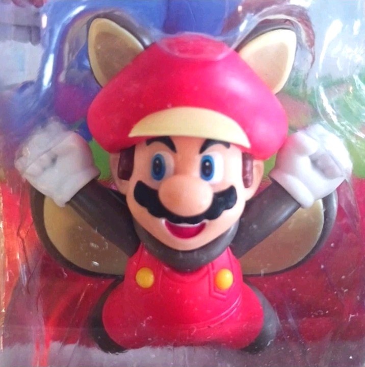 SUPER MARIO FLYING SQUIRREL MARIO Figure by Jakks Pacific, 2.5&Prime;, Red & Brown.