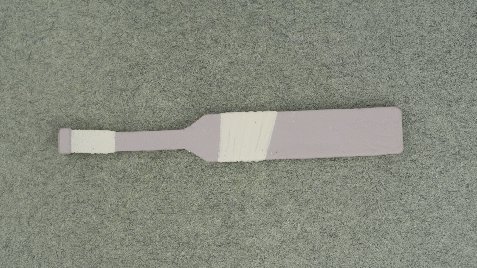 BST AXN TMNT Casey Jones Battle Damaged Cricket Bat 5&Prime; 1:15 Scale Fodder