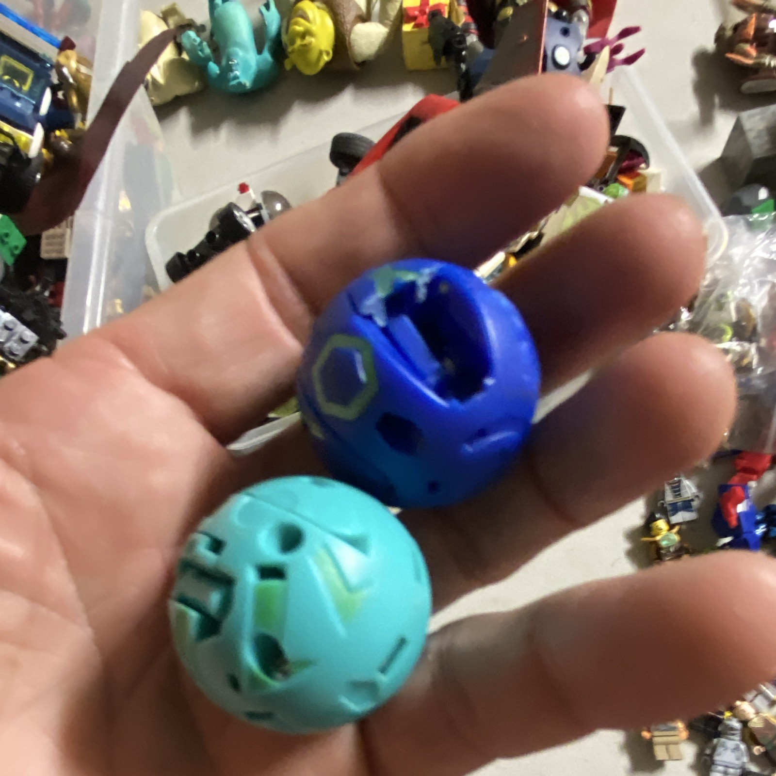2pc Plastic Action Figure Ball Accessories, Blue/Light Blue/Green