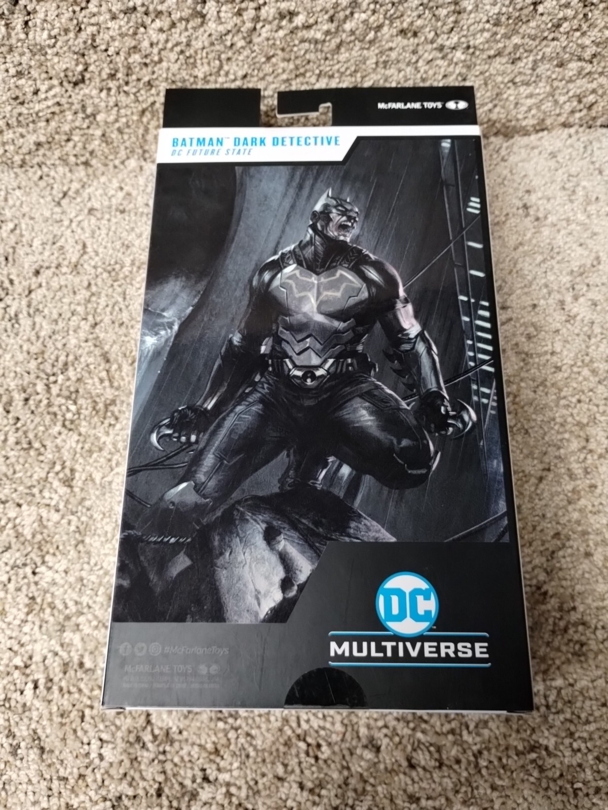 DC Comics Multiverse Gold Label Exclusive Batman Dark Detective Future State 7”
