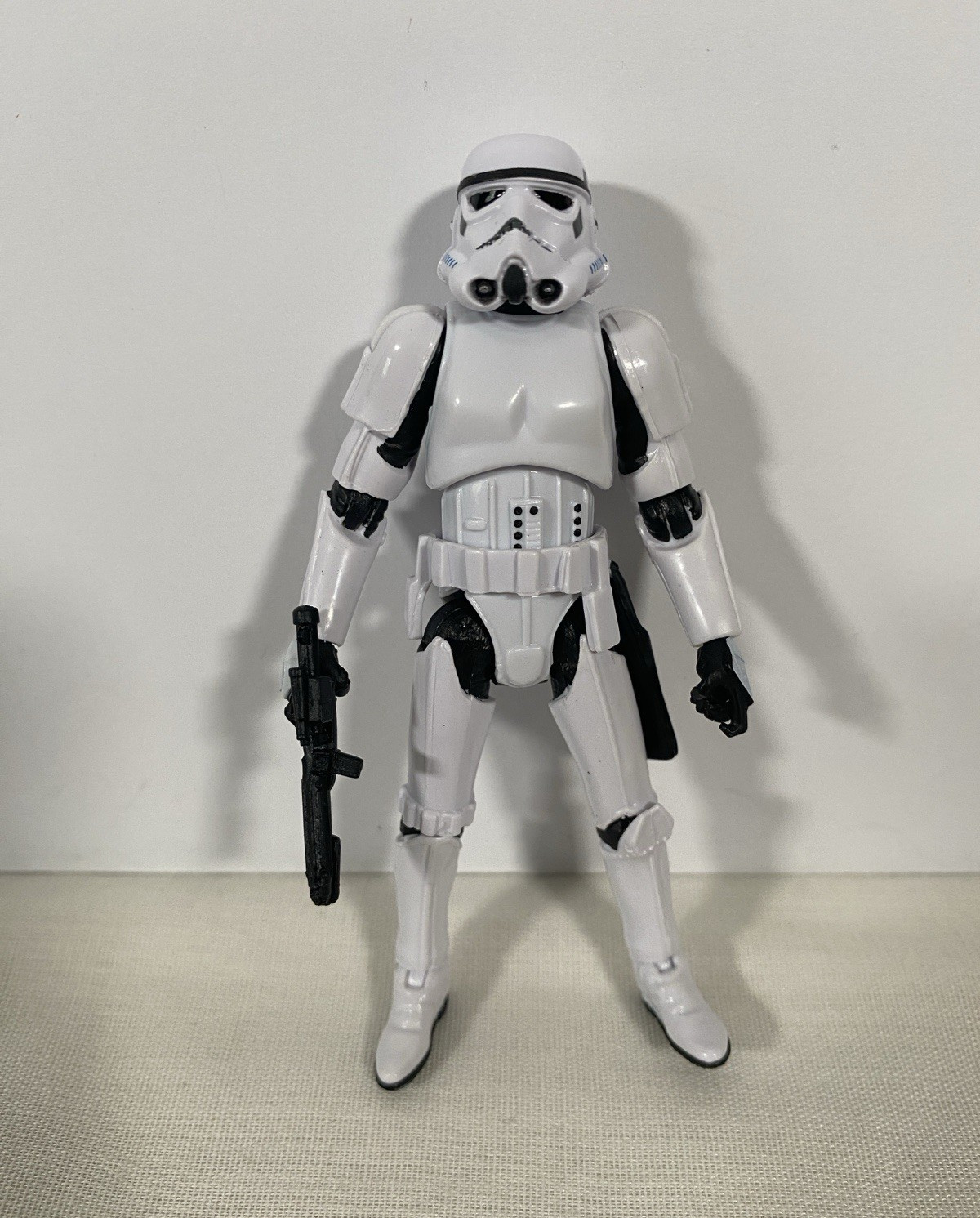 Star Wars Vintage Collection VC171 Carbon Chamber Stormtrooper Complete