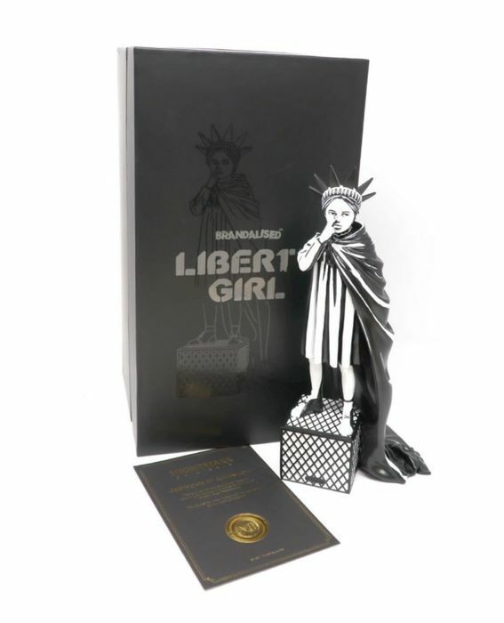 Mighty Jaxx Banksy Liberty Girl 10&Prime; Art Statue Brandalised Banksy 1st Edition