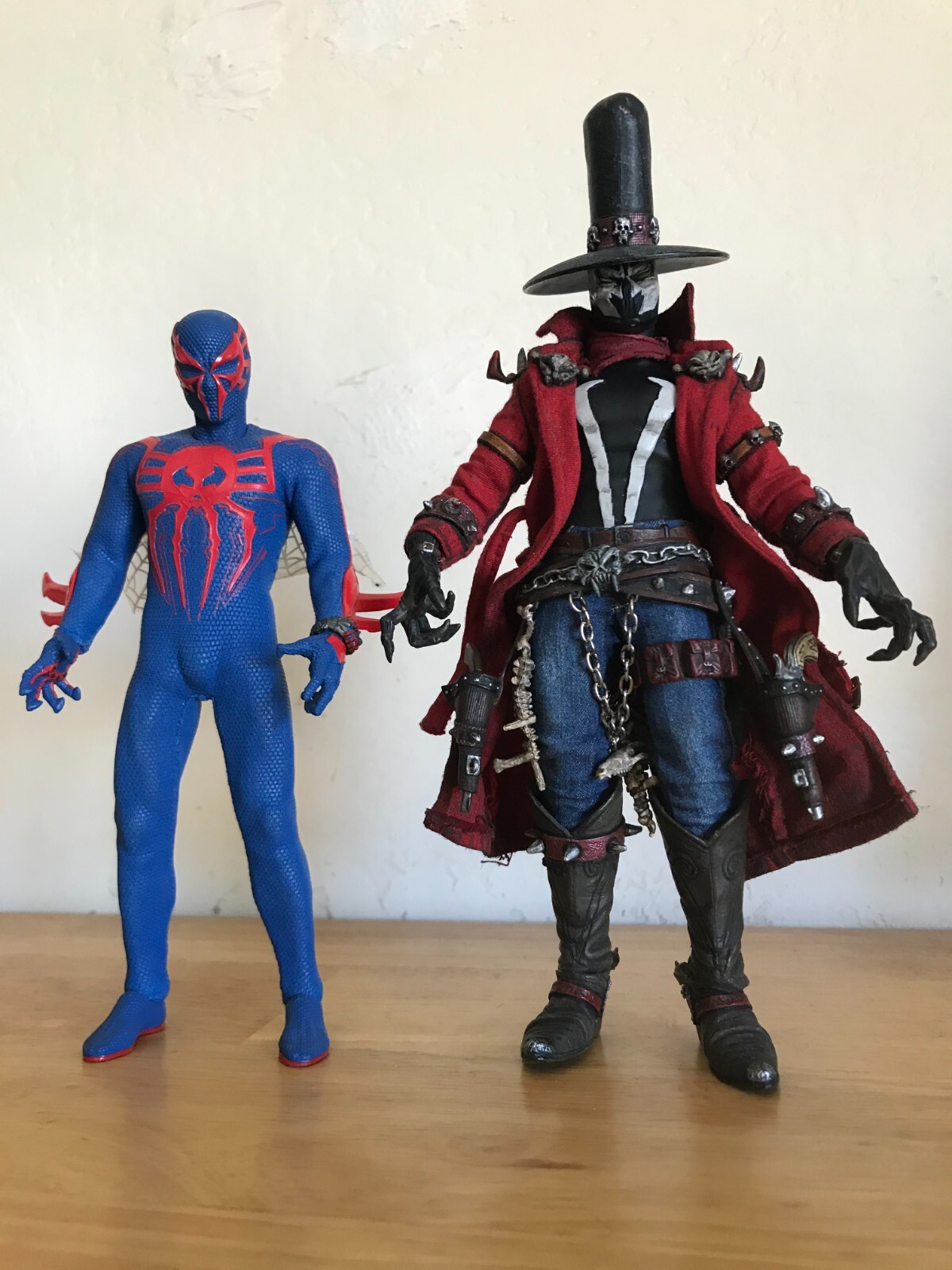 Custom Mezco 1/12 Gunslinger Spawn, i119 Mcfarlane, Rumble Society