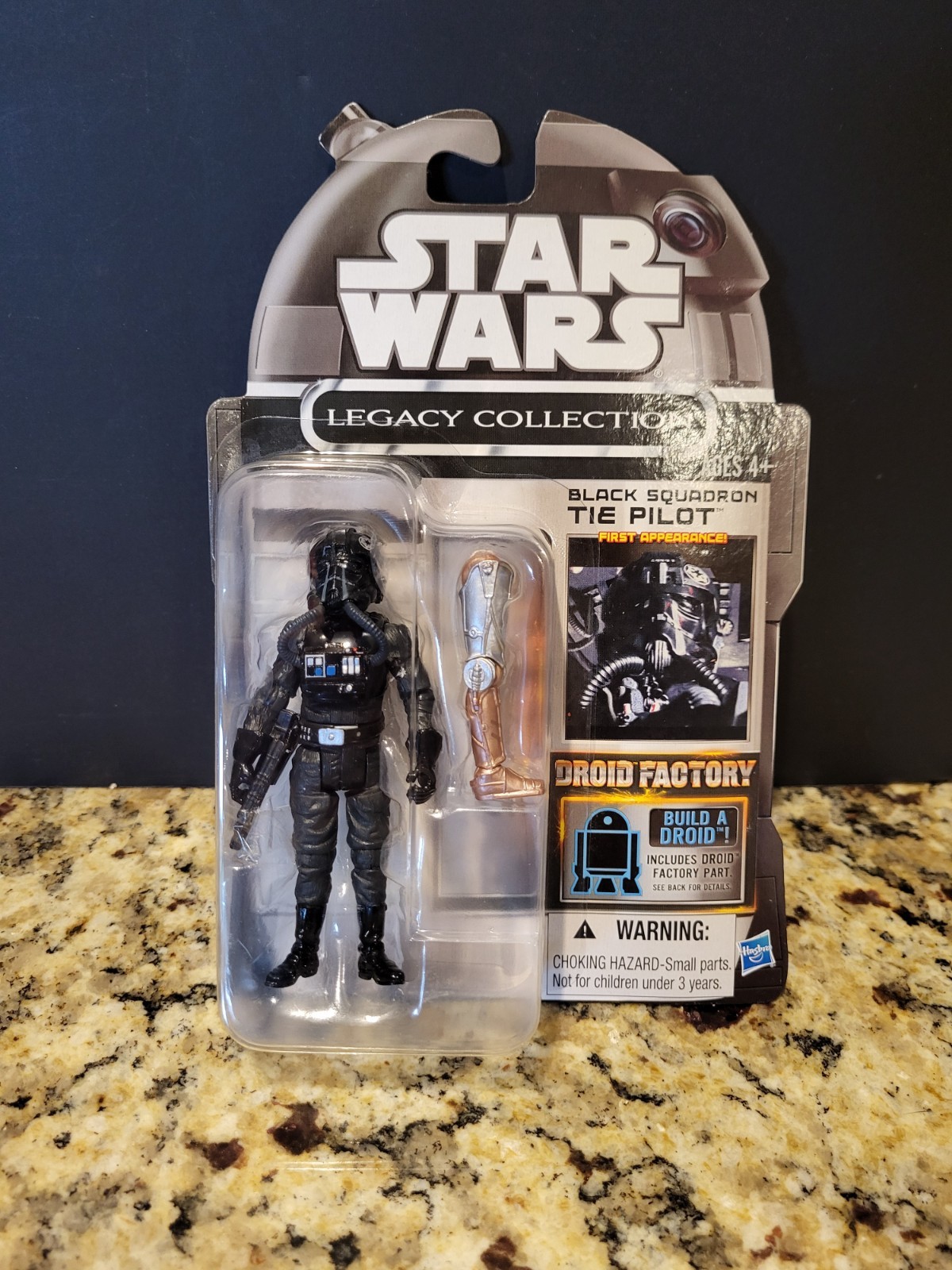 Black Squadron Tie Pilot STAR WARS Legacy Collection Droid Factory MOC NEW