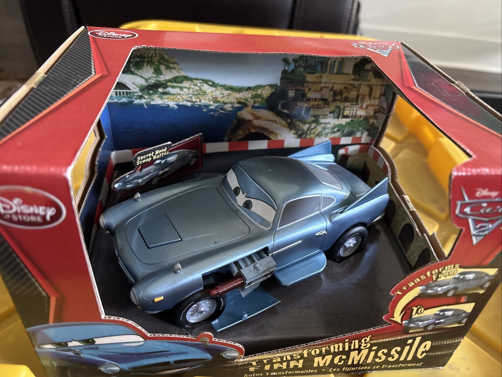 Disney Pixar Cars 2 Disney Store Transforming Finn McMissile in Retail Box NEW!
