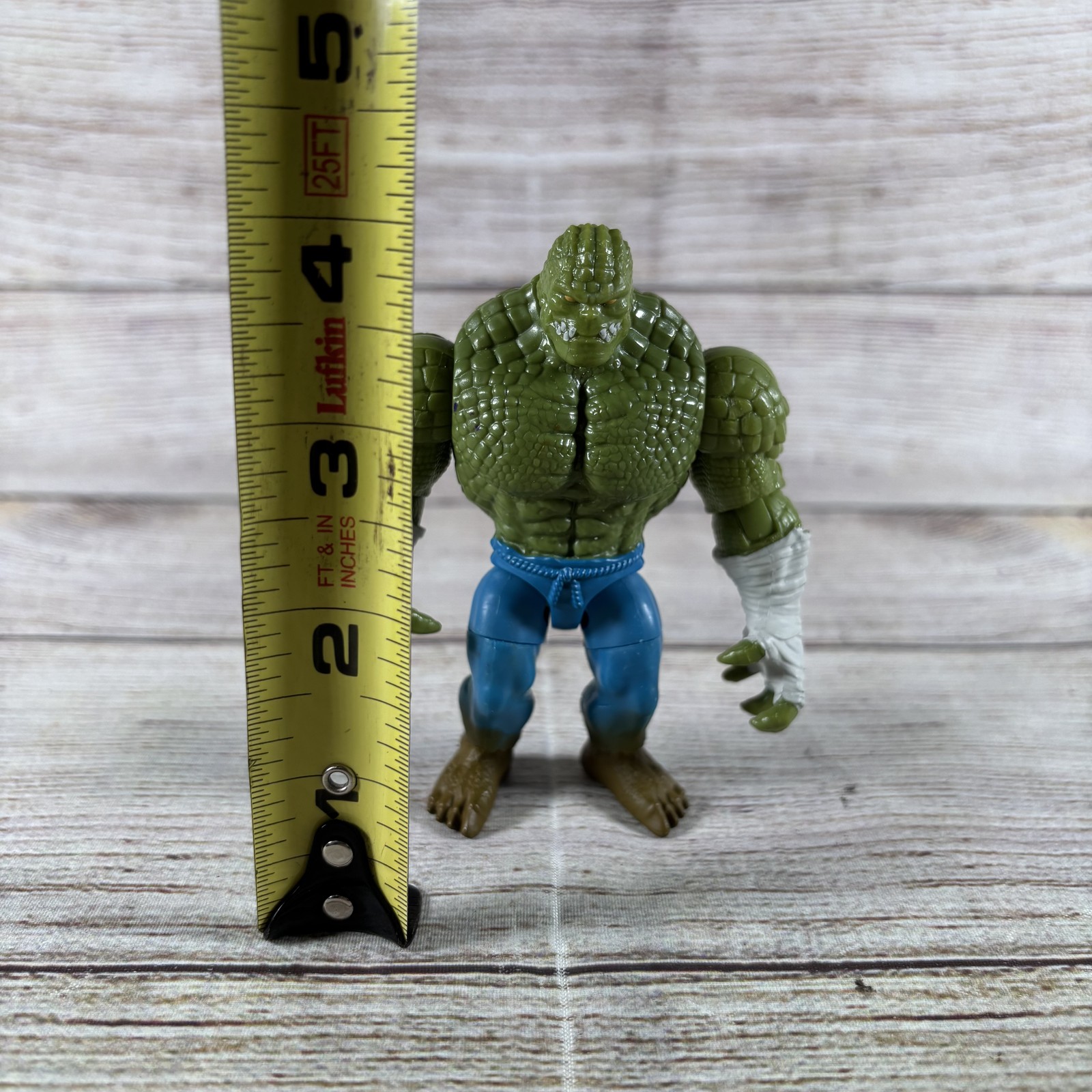 Killer Croc DC Comics Action Figure Green Blue Brown White Bandages Villain