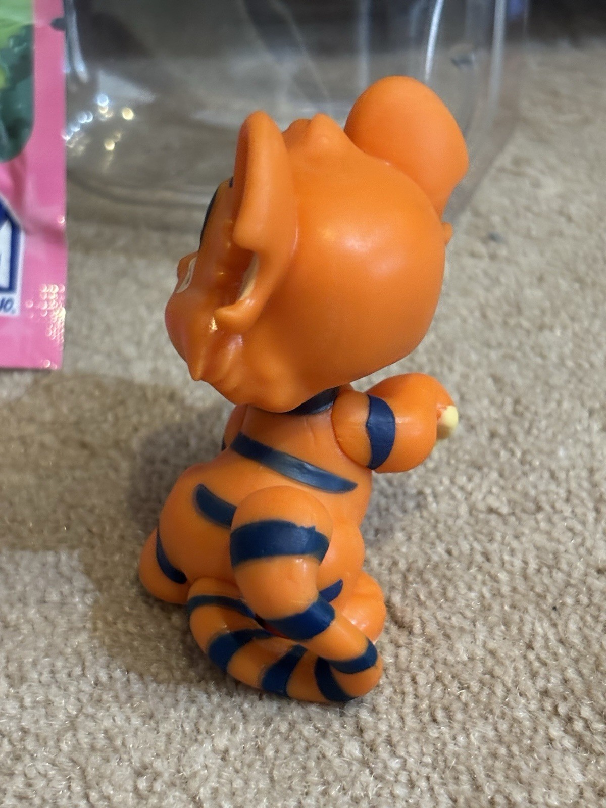 NEW – NEOPETS Minifigure Mystery Pack Figure – ORANGE KOUGRA With Code