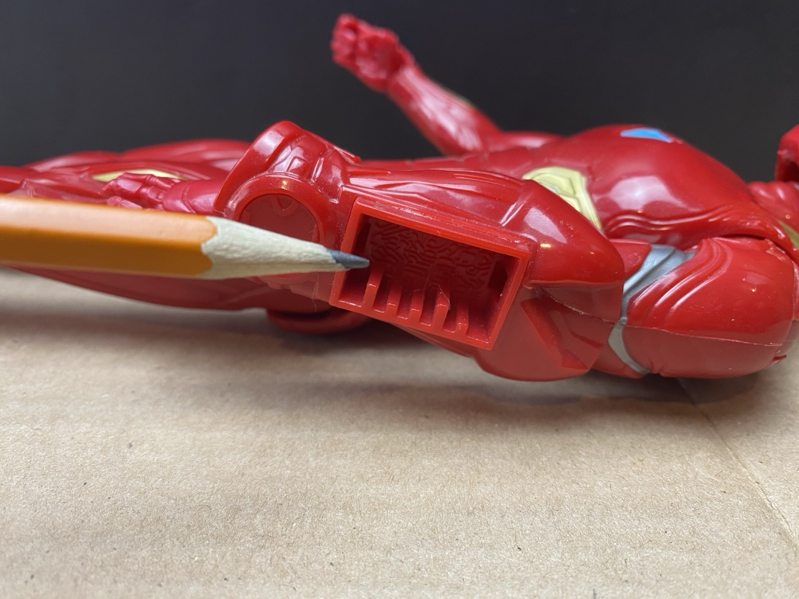 2018 Hasbro Marvel Iron Man Figure, MULTIPLE ITEMS SHIP $1 EACH!