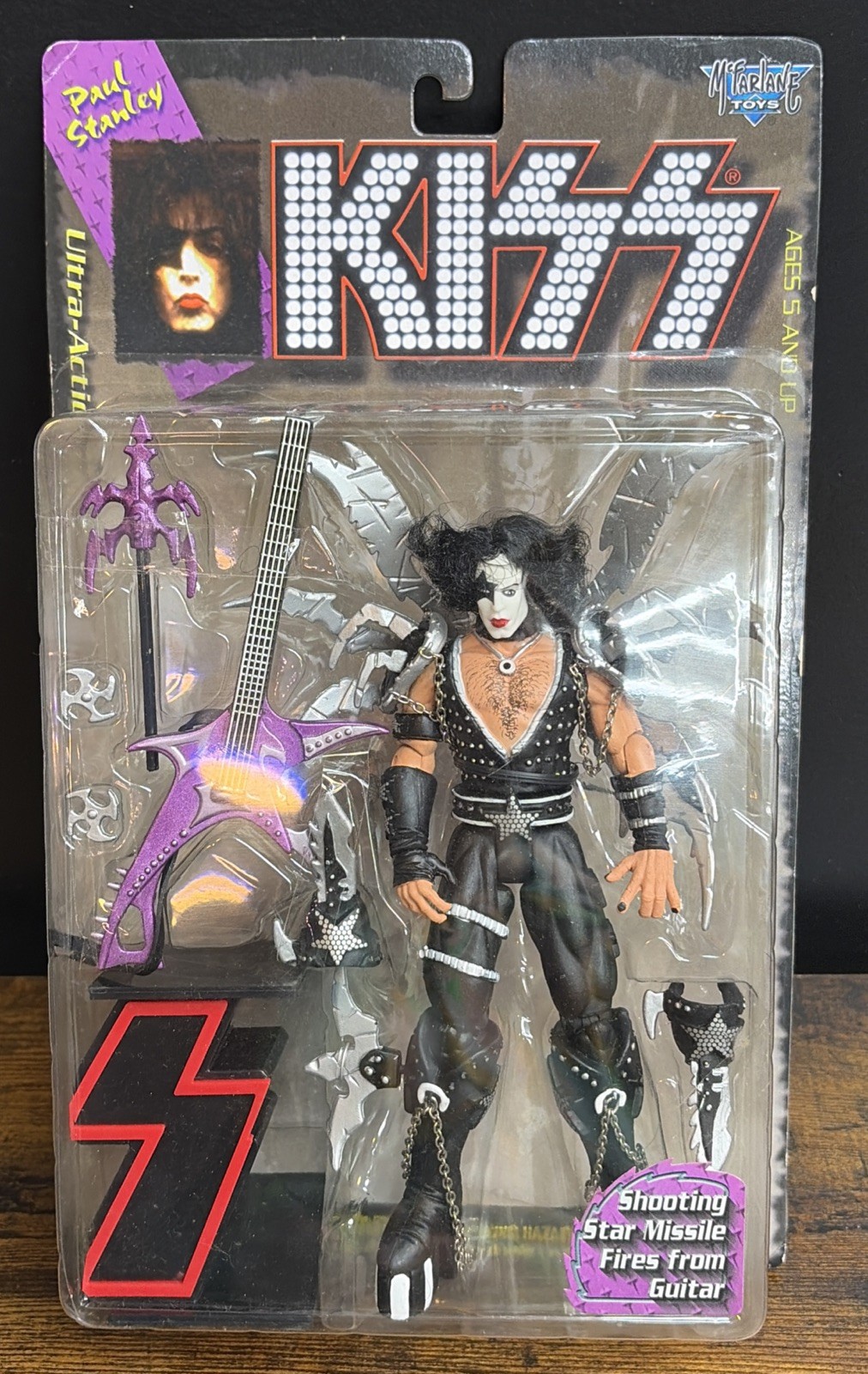 McFarlane Toys KISS Ultra-Action Figure with Guitar Paul Stanley 7&Prime; Figure 1997
