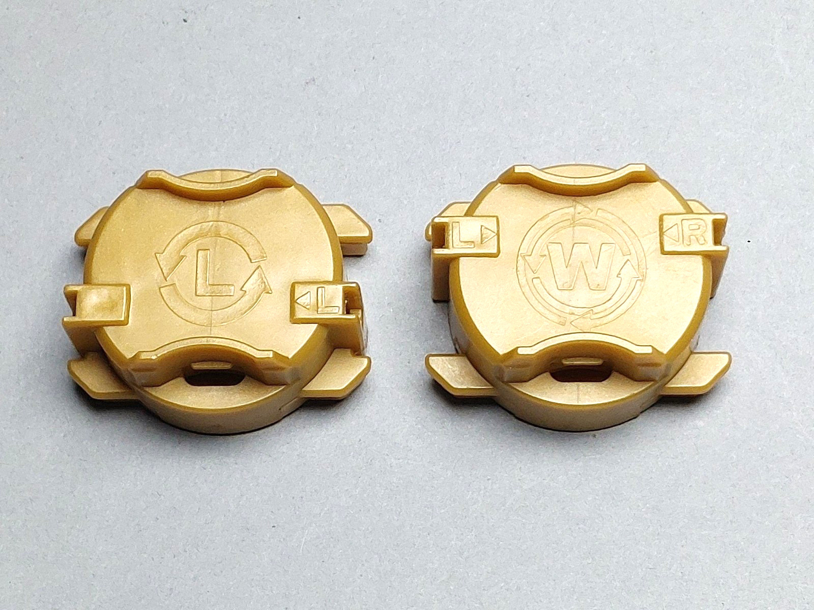 Beyblade Burst Spin Direction Parts Left Spin & Dual Spin Insert Parts Lot of 2