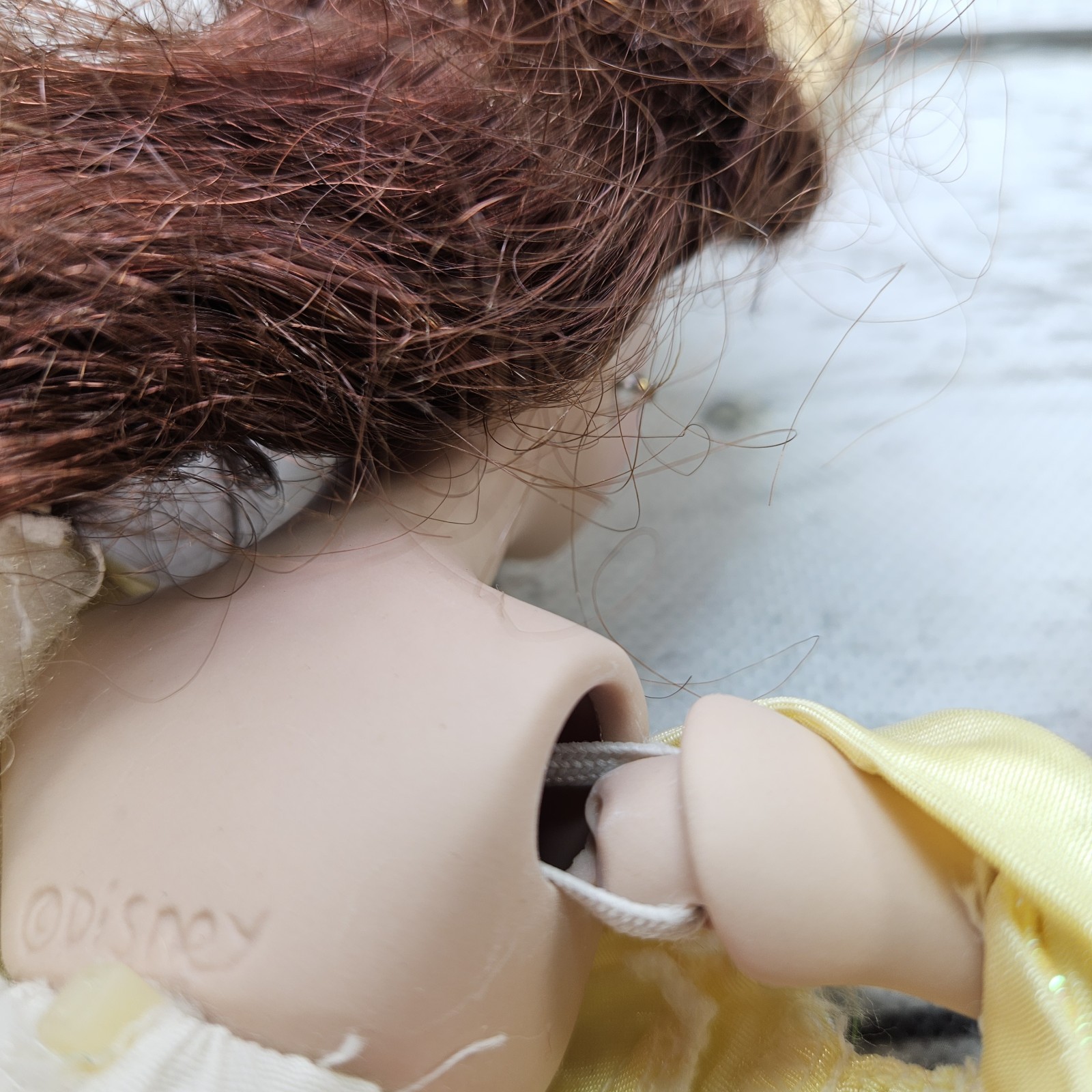 Disney Princess Belle Porcelain Keepsake Doll Vintage 2000&rsquo;s 8&Prime; Figure Brass Key