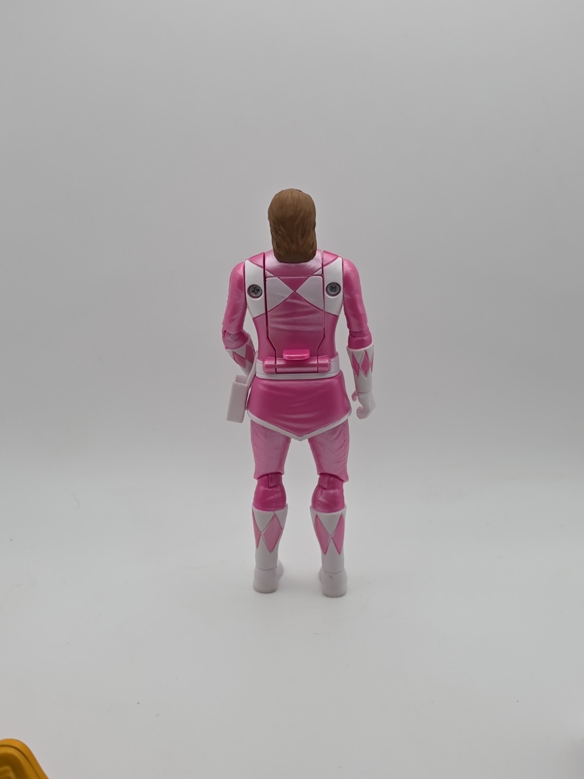 Power Rangers Mighty Morphin Re-Ignition Pink Ranger Action Figure Auto-Morphin