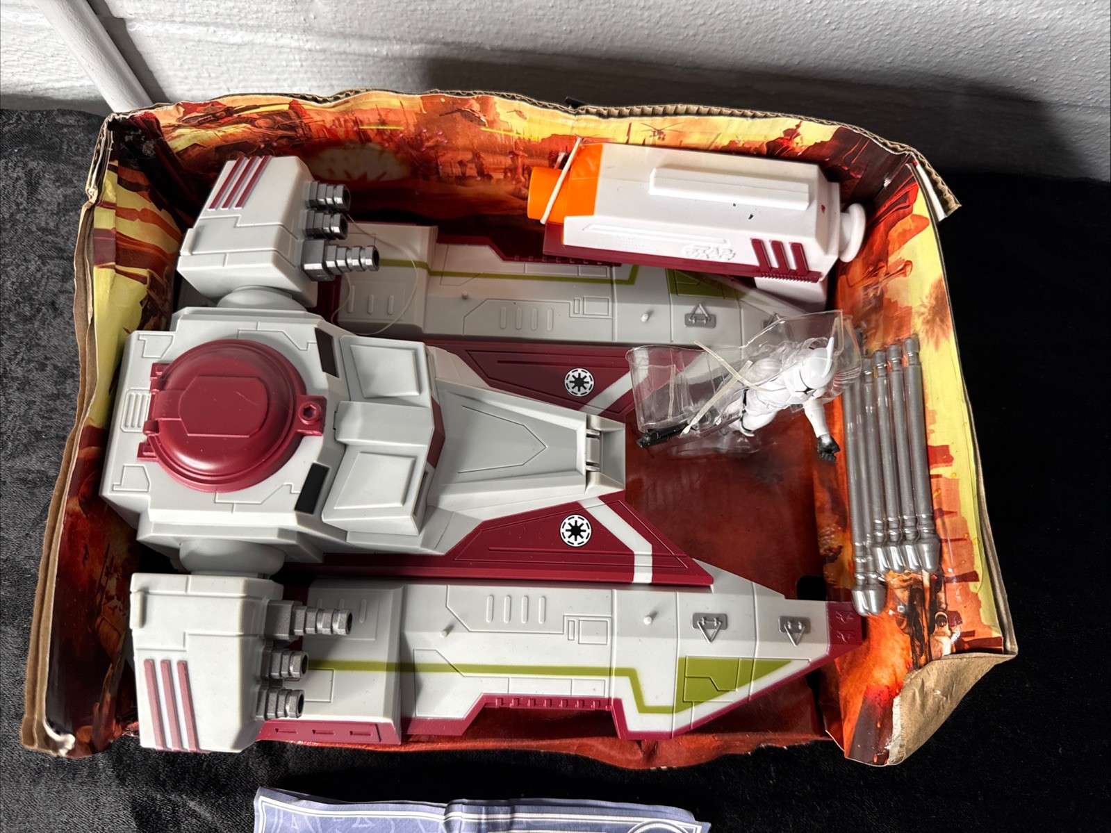 2011 Star Wars THE CLONE WARS RC Republic Fighter Tank – Attached To Cardboard