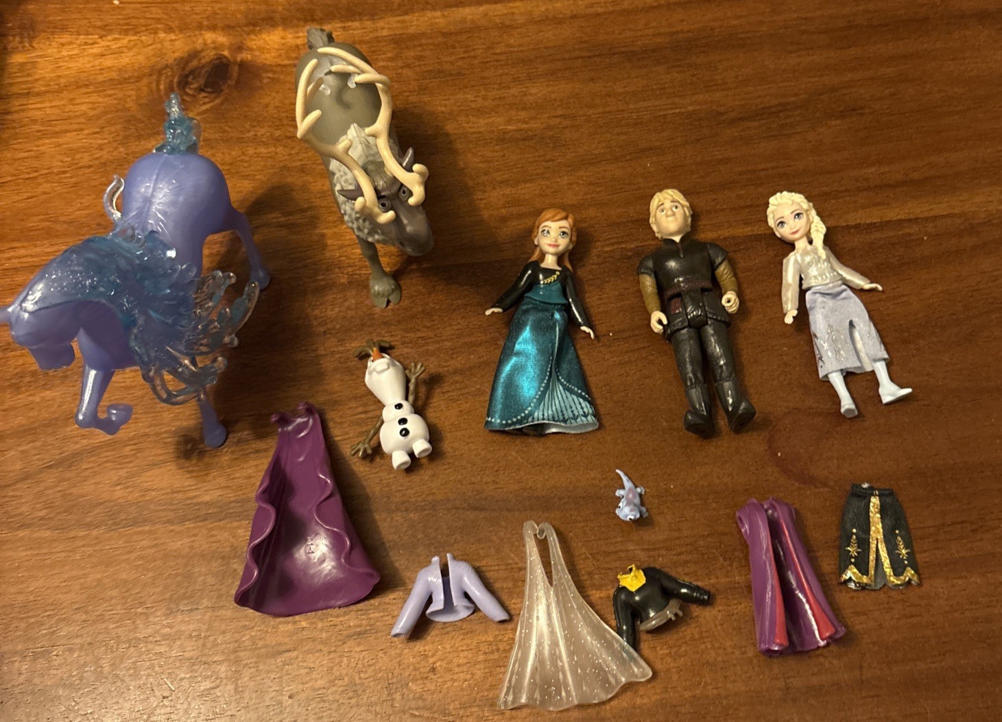 Disney Frozen 2 Mini Doll Figure Lot Elsa Anna Kristoff Sven Olaf Accessories