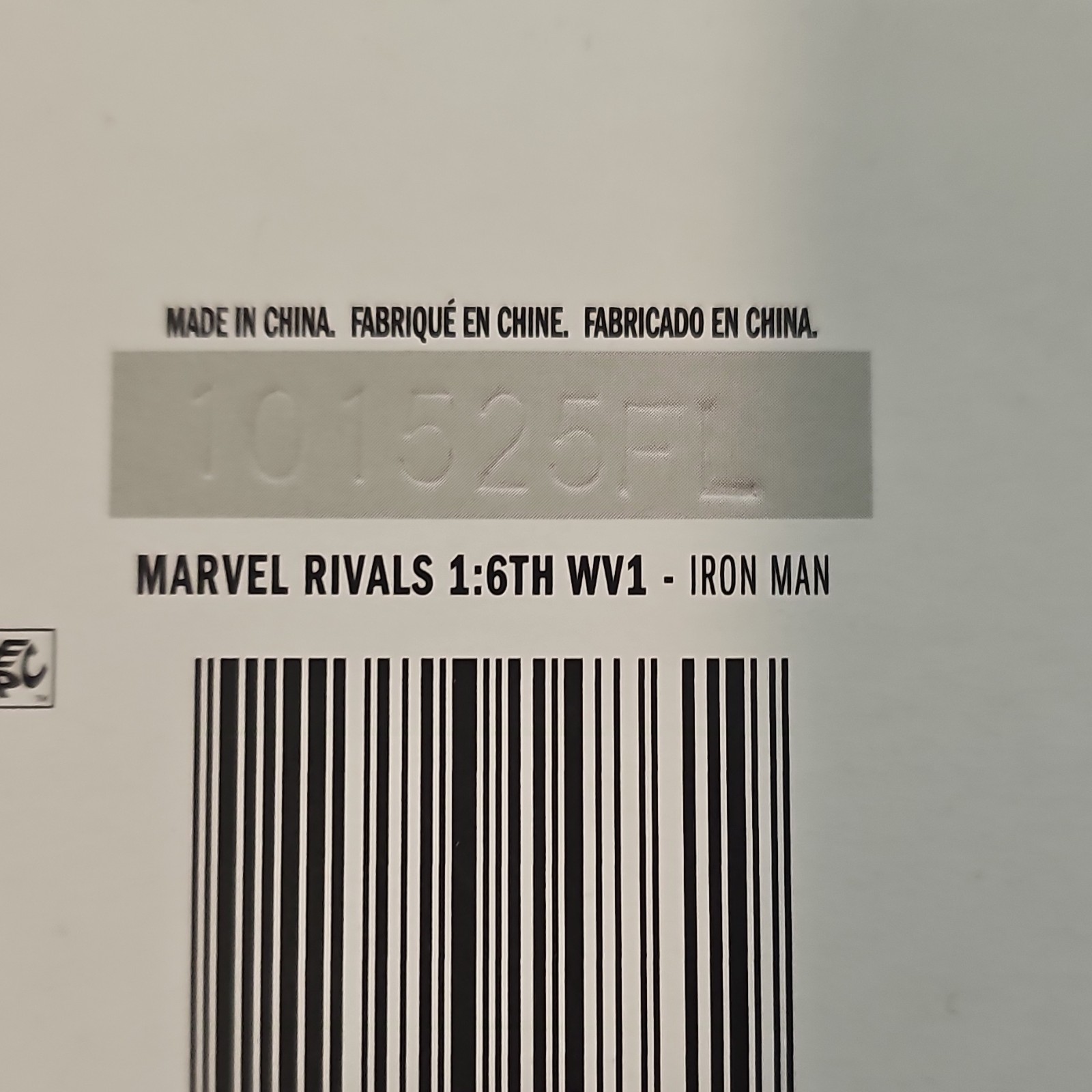 McFarlane Toys Marvel Rivals Iron Man 1:6 Action Figure w/ Comic Book 14+
