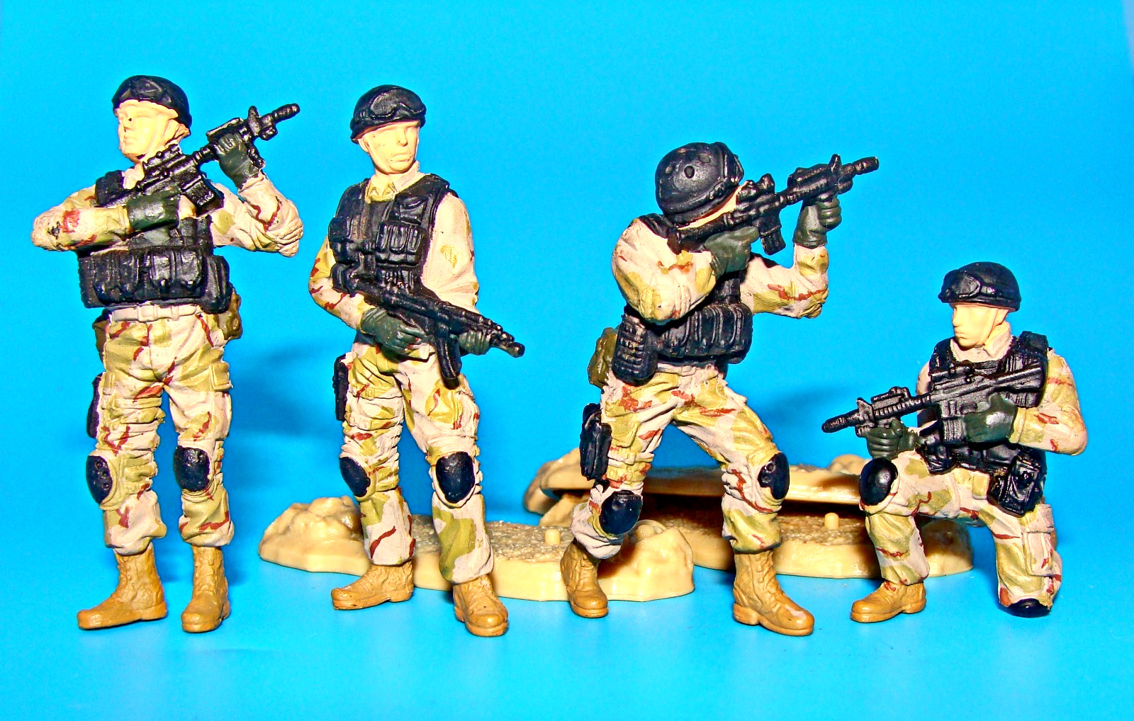 1:32 Forces of Valor Unimax U.S. Navy Seal Delta Black Hawk Down Figures Set Lot