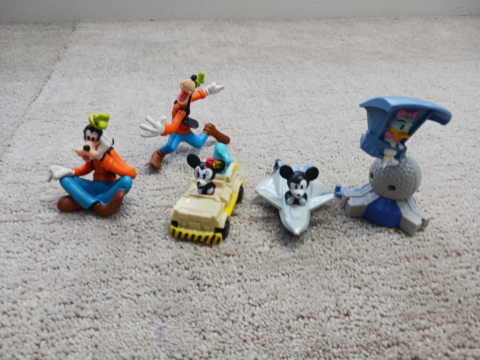 2020 Walt Disney World Happy Meal Toy Lot Of 5 Mickey Goofy Minnie