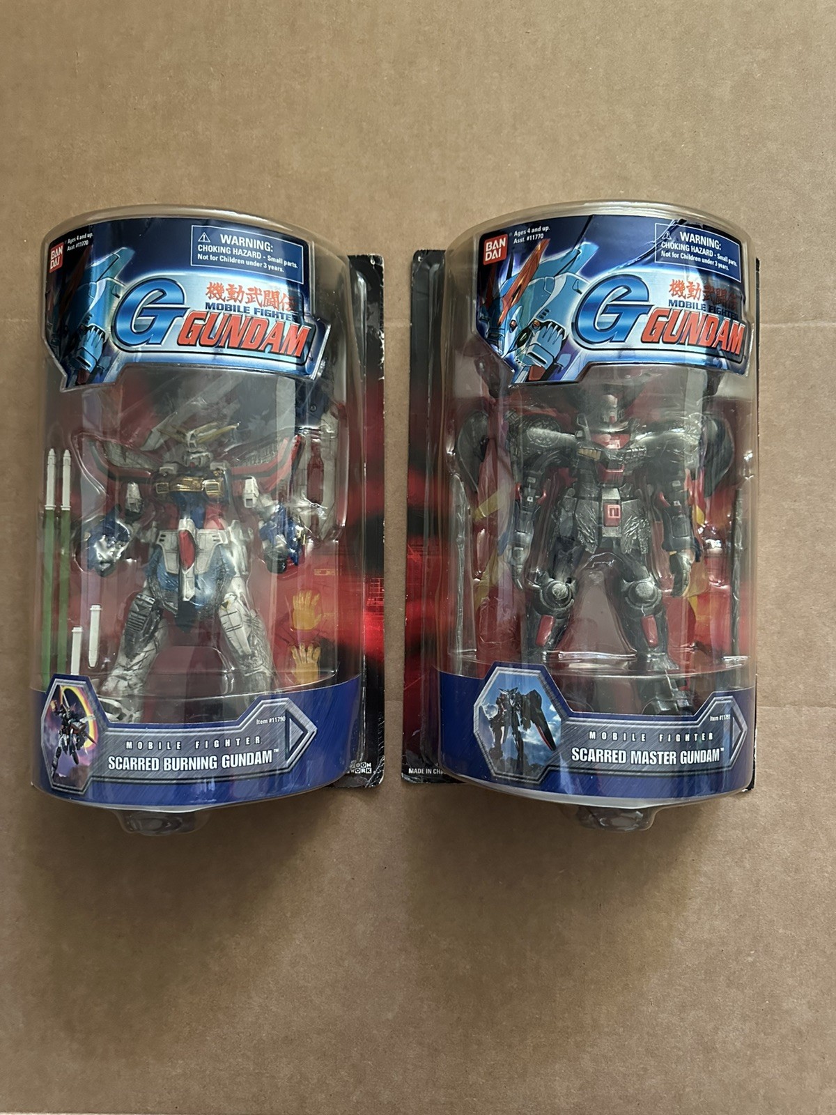 Lot of 2 BANDAI Mobile Fighter G Gundam SCARRED BURNING & MASTER GUNDAM 7.5”