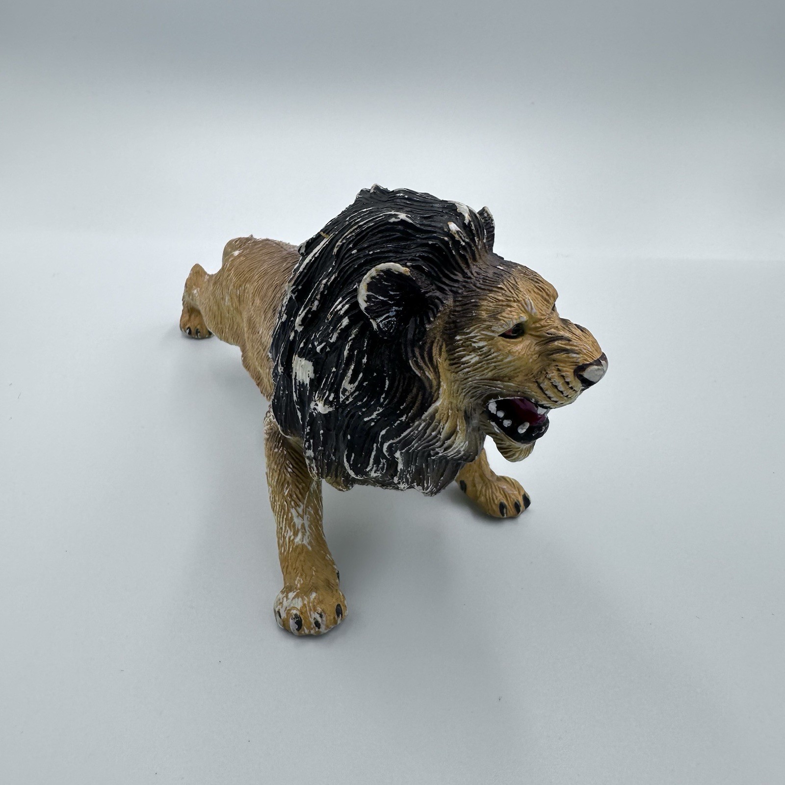 AAA Toy Lion Heavy Vinyl Hard Rubber Roaring Jungle Zoo Cat Figure