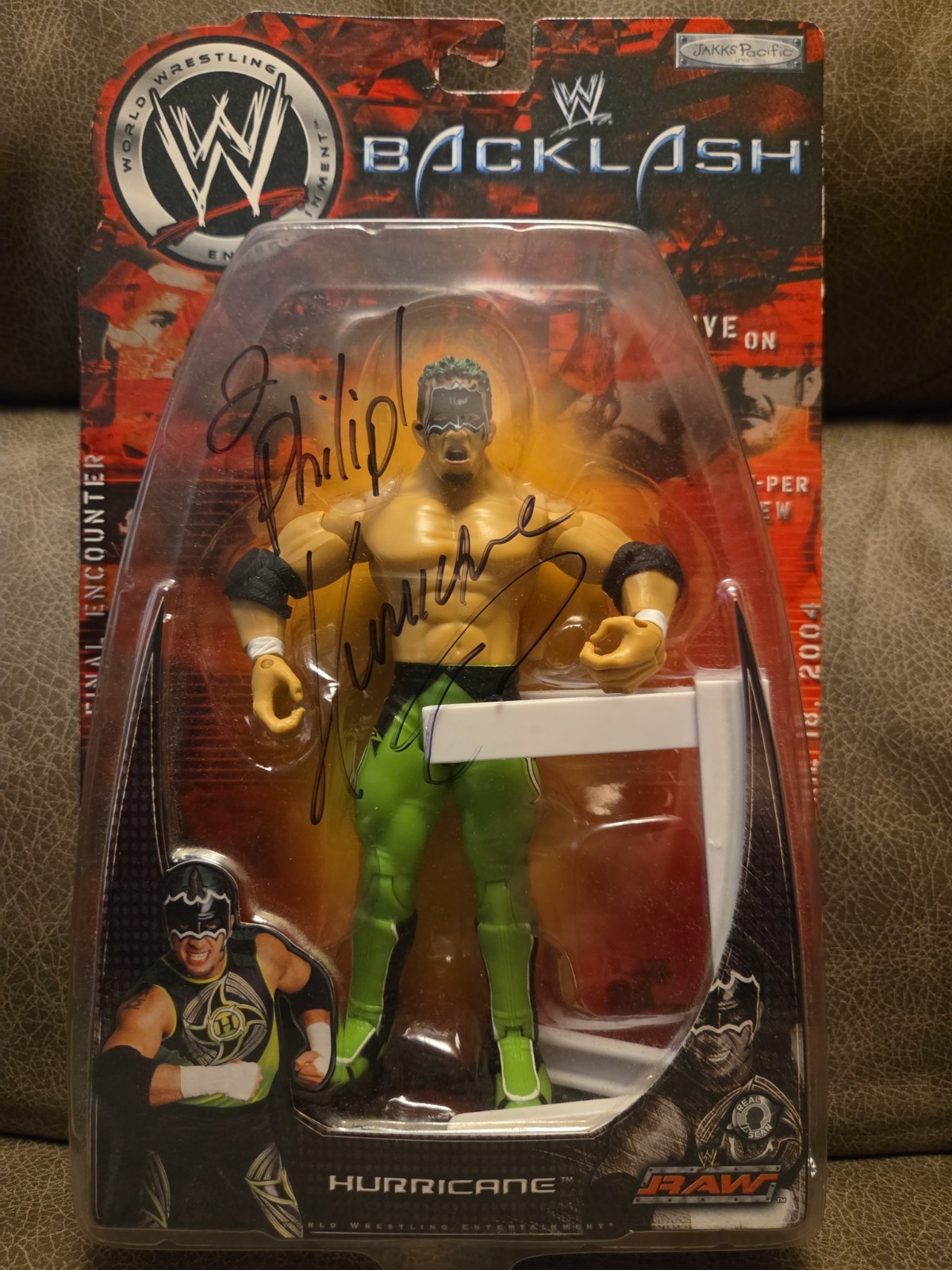 2004 AUTOGRAPHED WWE Hurricane Figure Backlash Series Final Encounter