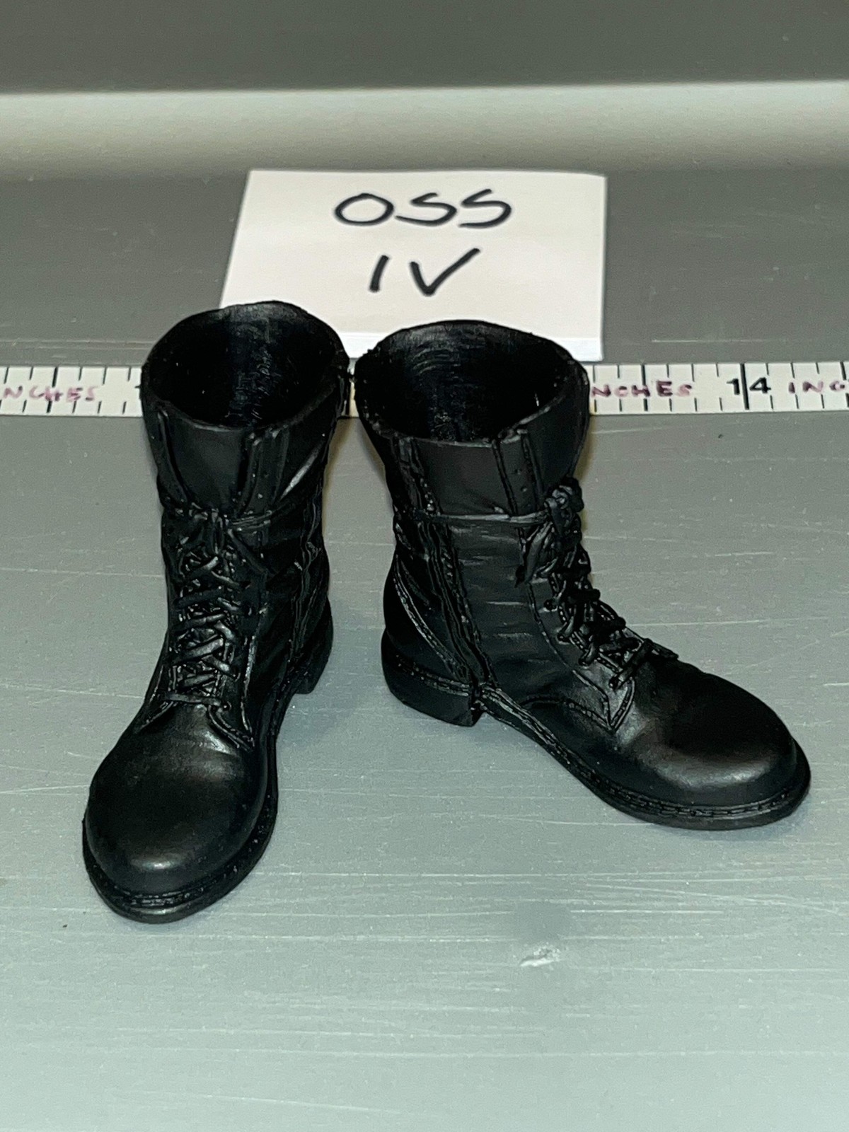 1/6 Scale Boots – Science Fiction Ghostbusters Ghost Hunting Squad – Present Toy