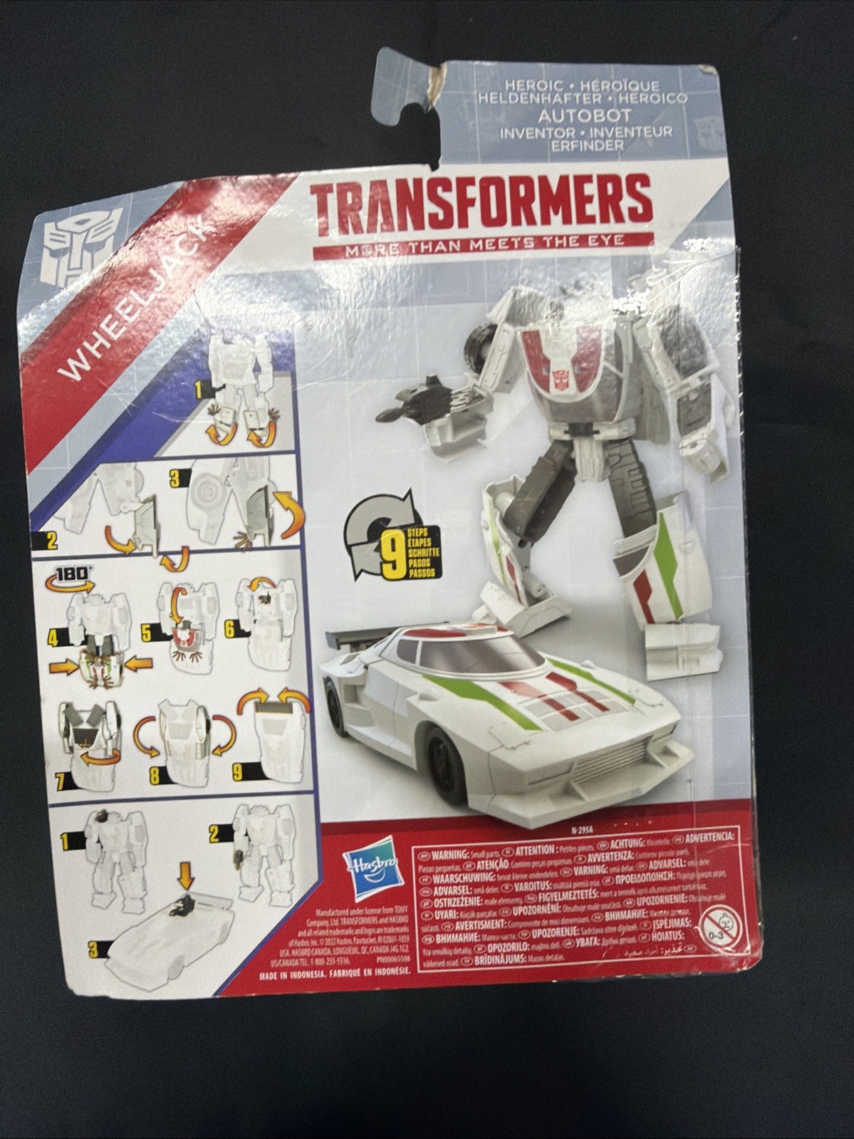 New Hasbro Transformers Authentics Wheeljack 2022 Action Figure Toy -C3