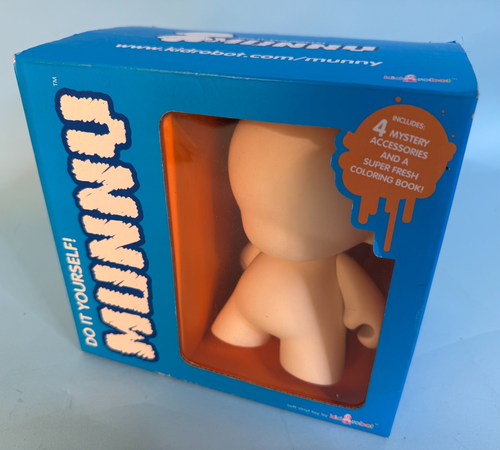 DIY Kidrobot 8&Prime; Munny White Blank Customize Do It Yourself Accessories Vinyl Art
