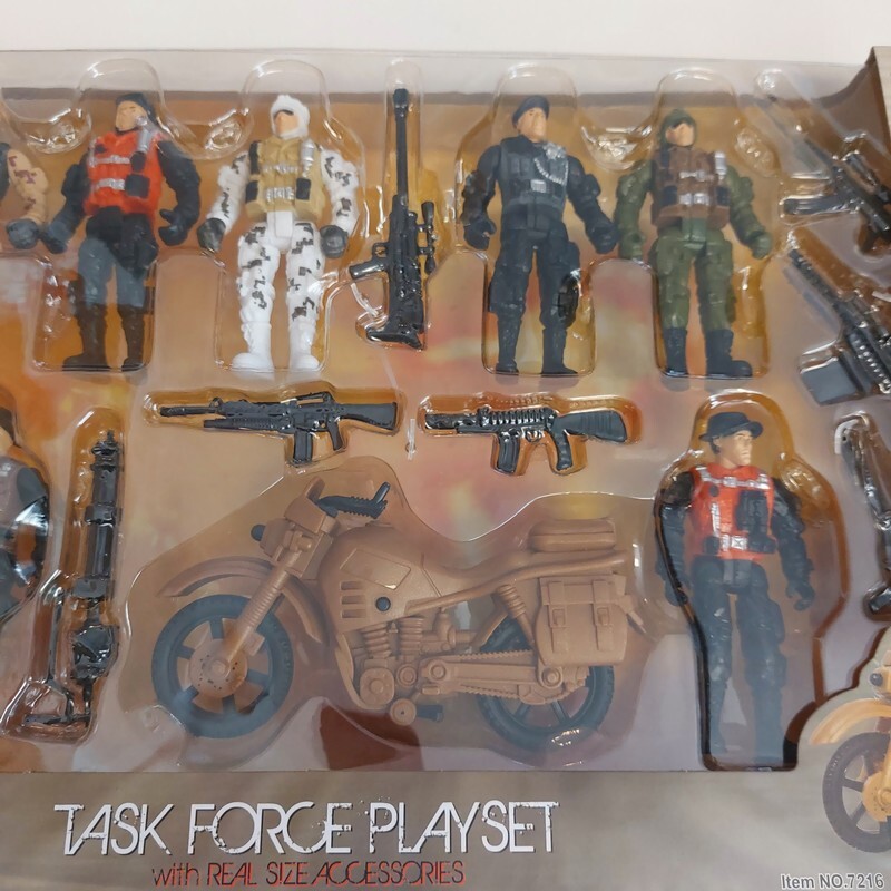 Military Force Task Force Playset 4&Prime; Action Figures 18 Pieces Motorcycle Ages 3+