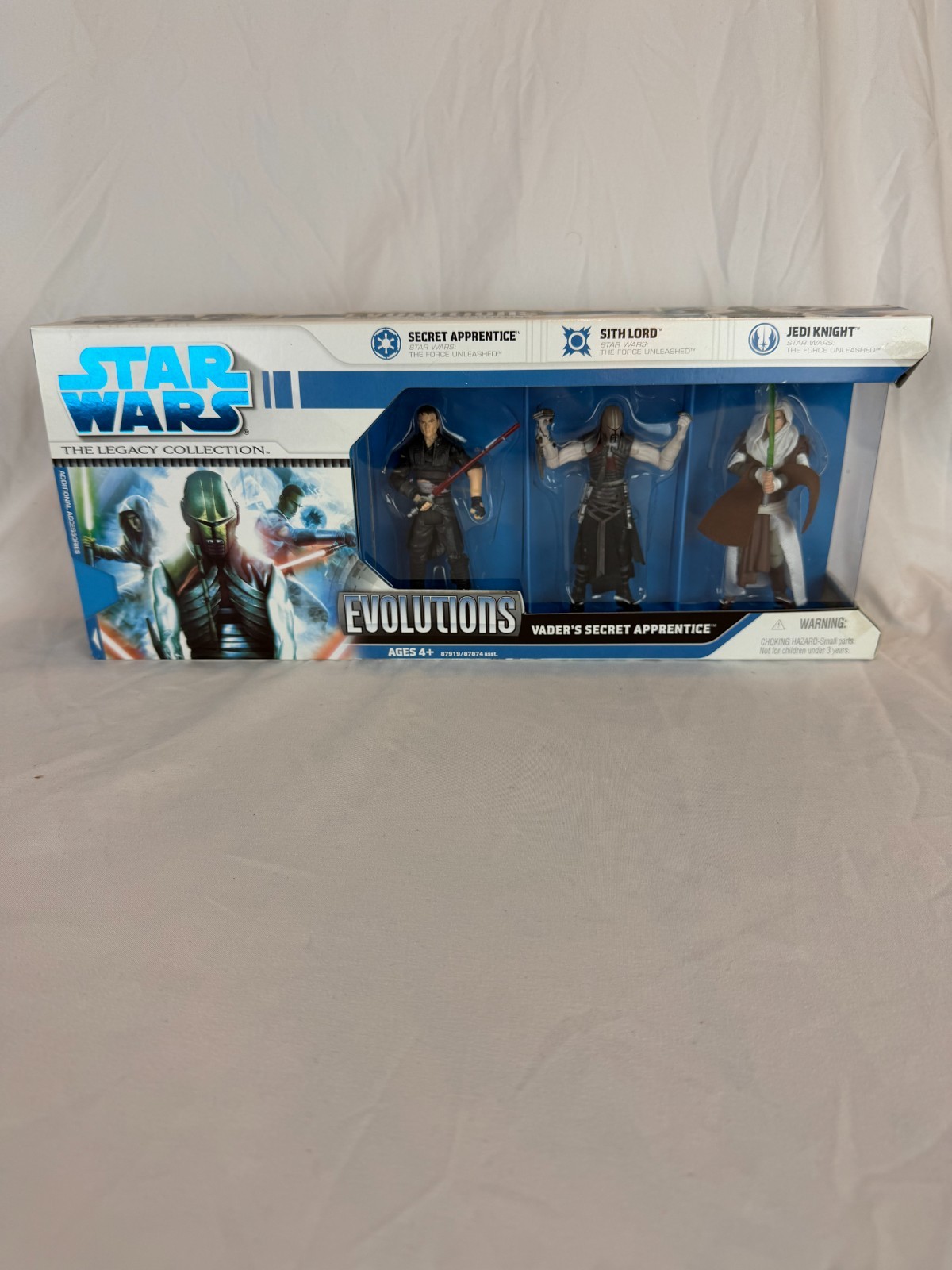 Star Wars Legacy Collection Evolutions Vader&rsquo;s Secret Apprentice 3.75&Prime; NIB