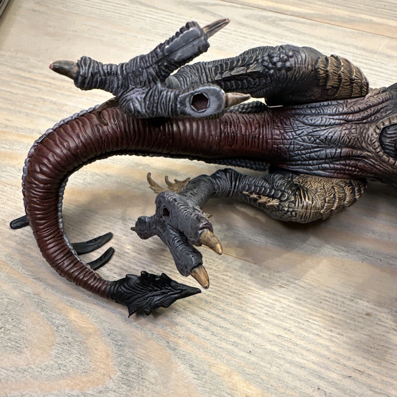 VTG 2001 Ancient Wyrm Dragon Ultima Online Action Figure Todd McFarlane Toy