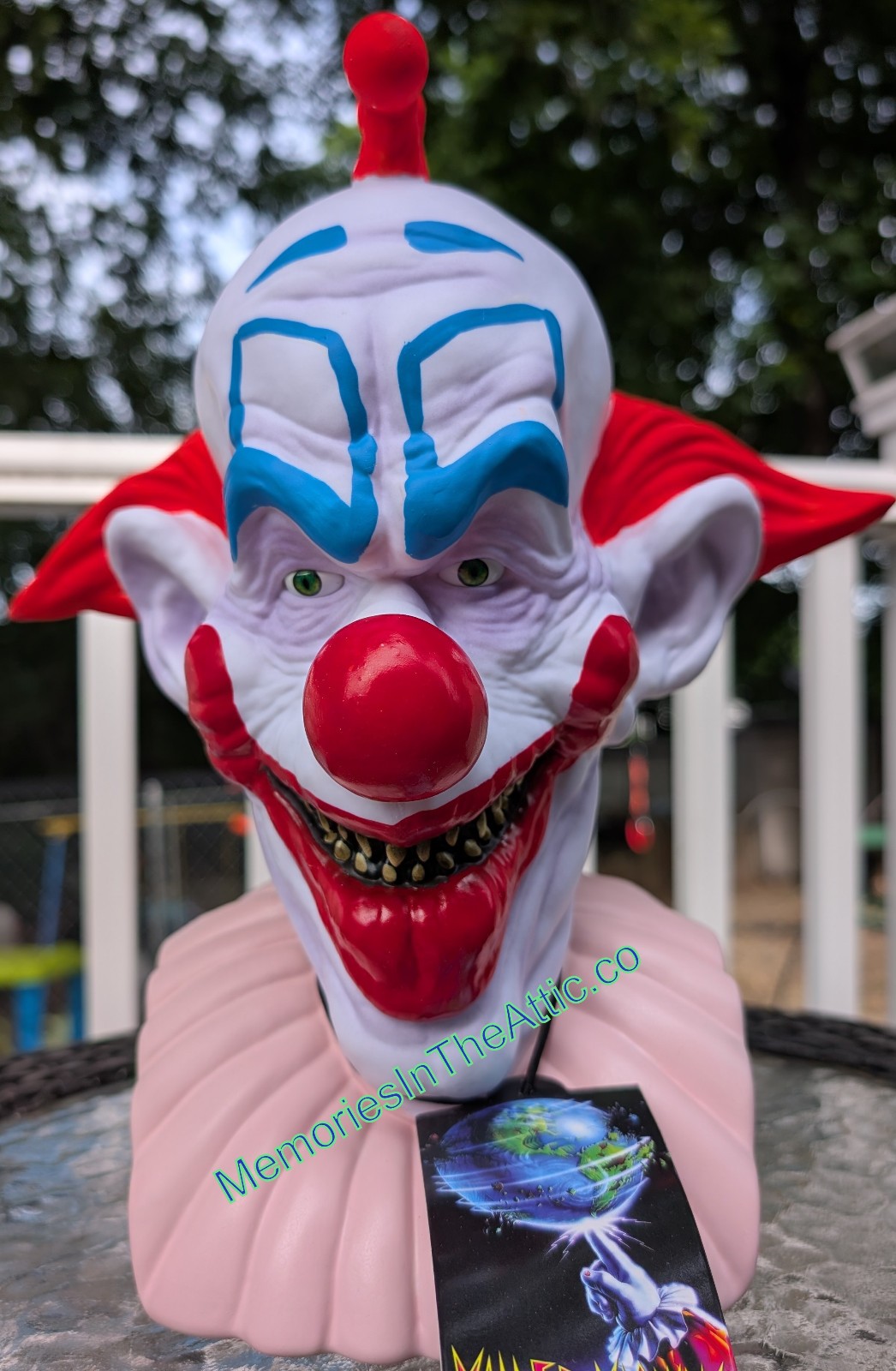 Trick Or Treat Studios Killer Klowns From Outer Space Mini Bust Slim Vinyl Bank