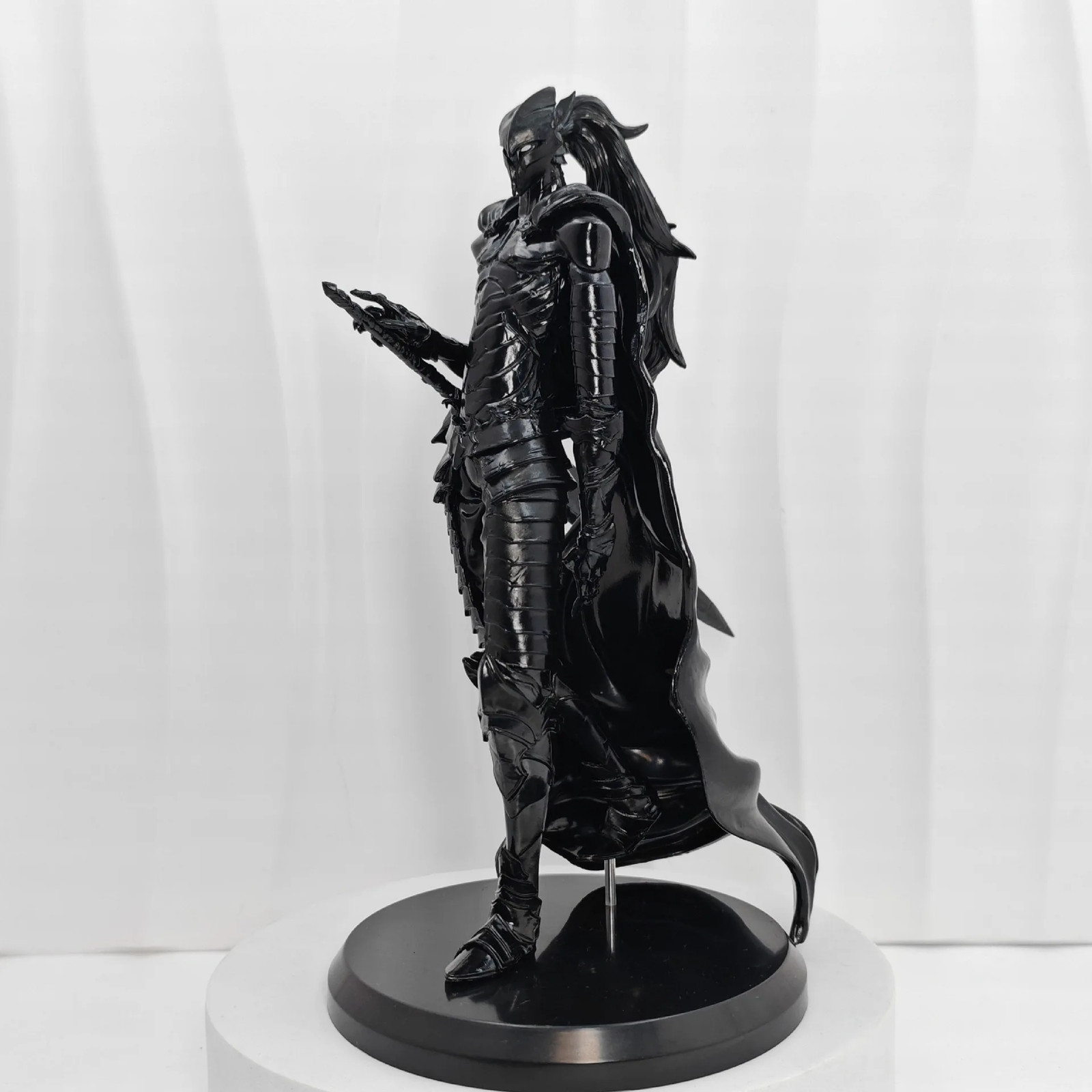 Solo Leveling Bloodred Knight Igris Sung Jinwoo Action Figure Statue
