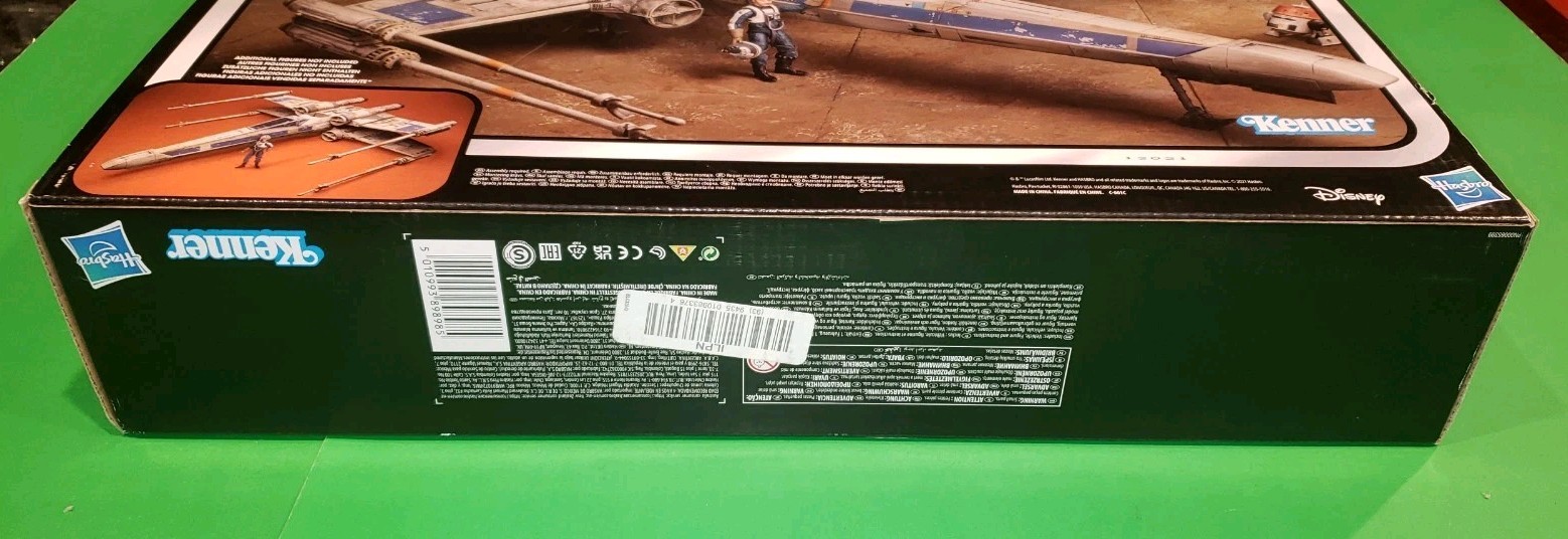 SEALED Star Wars Antoc Merrick X-Wing Fighter Vintage Collection Rogue One Card