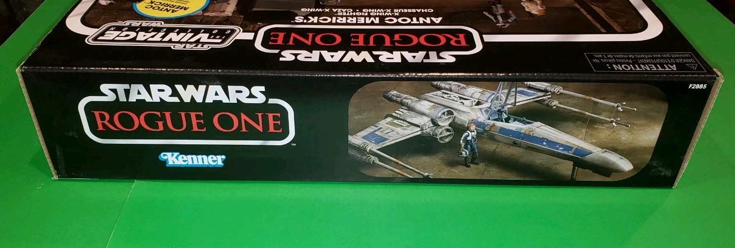 SEALED Star Wars Antoc Merrick X-Wing Fighter Vintage Collection Rogue One Card