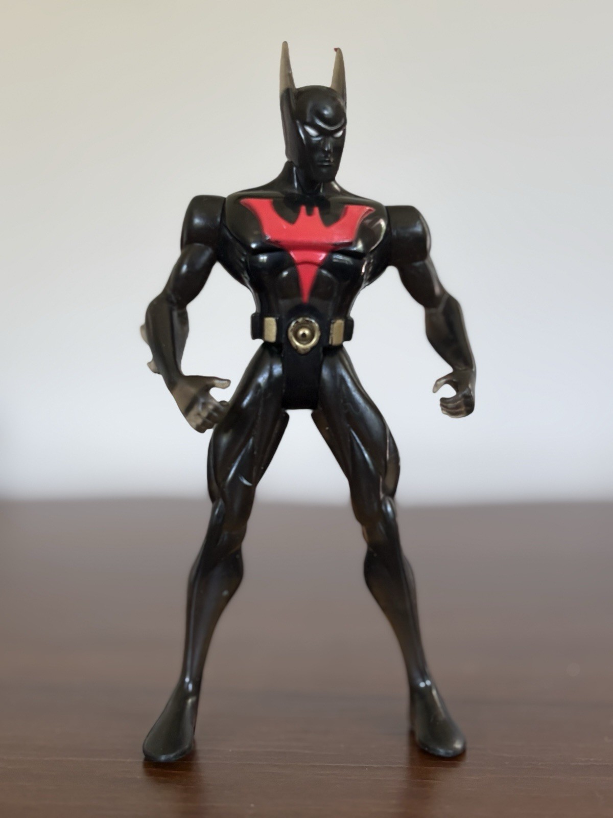 Vtg BATMAN BEYOND FUTURE KNIGHT Batman 5&Prime; Action Figure DC Kenner/Hasbro 1999