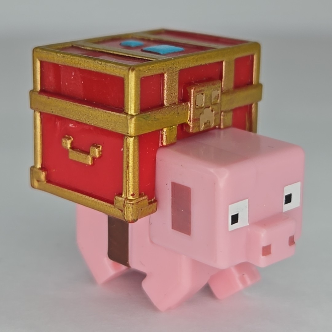 Minecraft Dungeons Series #20 1&Prime; Piggy Bank Pig w/ Chest Mini Figure Mojang