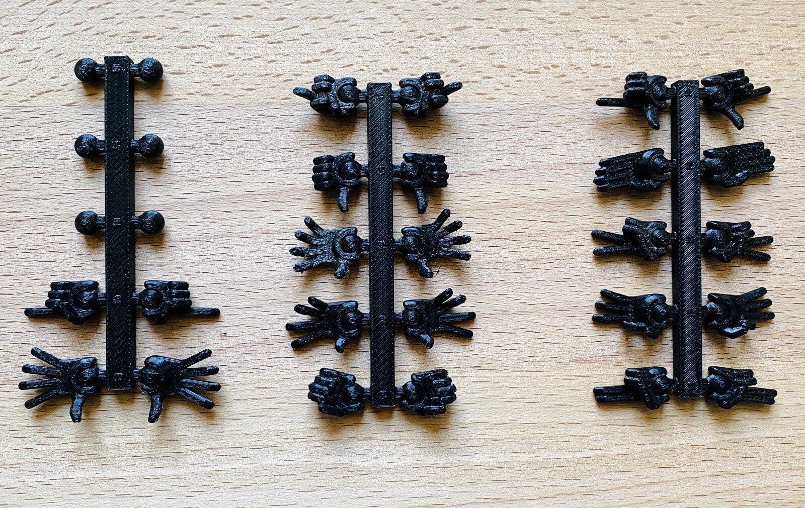 NEW! Dummy 13 – Extra Hand Poses – Just released from the original designer!